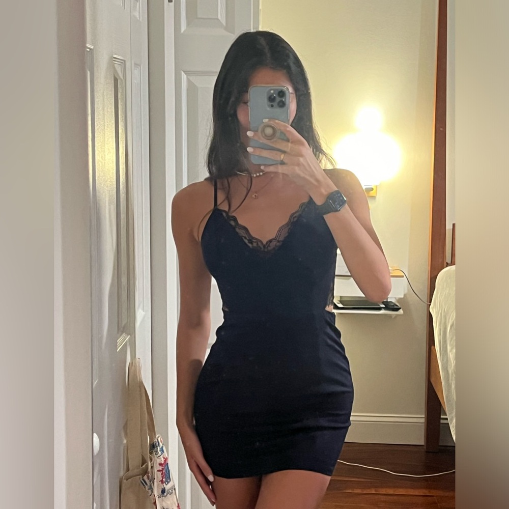 lulu’s homecoming dress